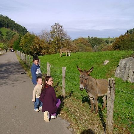 Los Acebos De Pena Cabarga, Junto Al Parque De Cabarceno Leilighet Sobremazas Eksteriør bilde